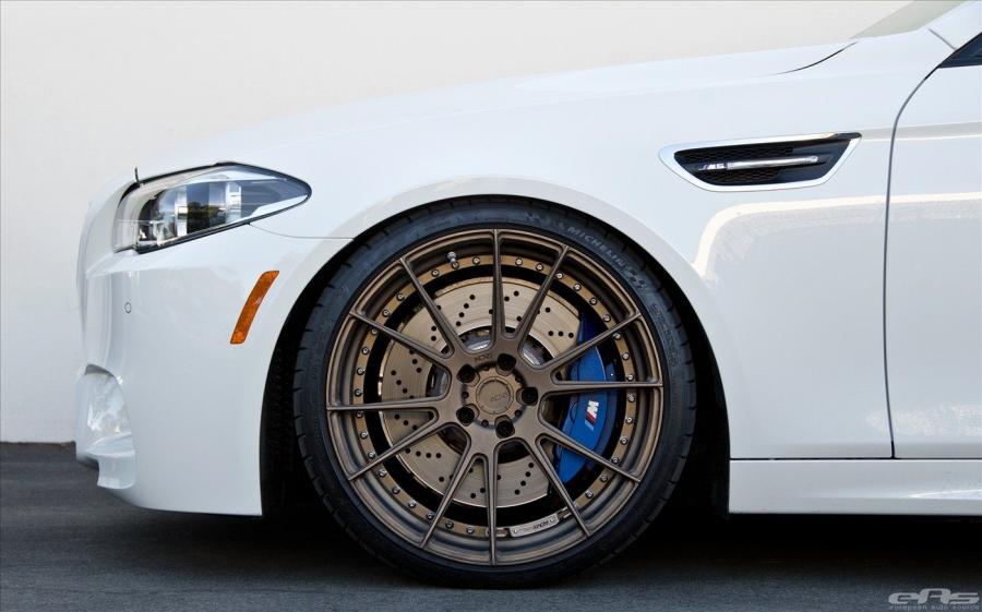  BMW M5 by EAS 2014 года  (фото 7 из 10)